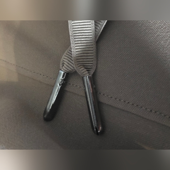 Lululemon On The Fly Crop 23" Pant - Picture 4 of 12